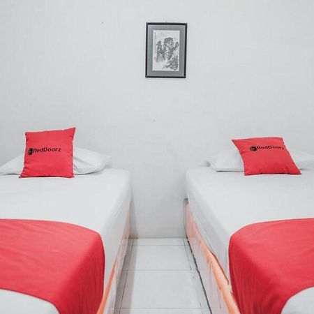 Reddoorz Near Kartini Mall Lampung Bandar Lampung Eksteriør bilde